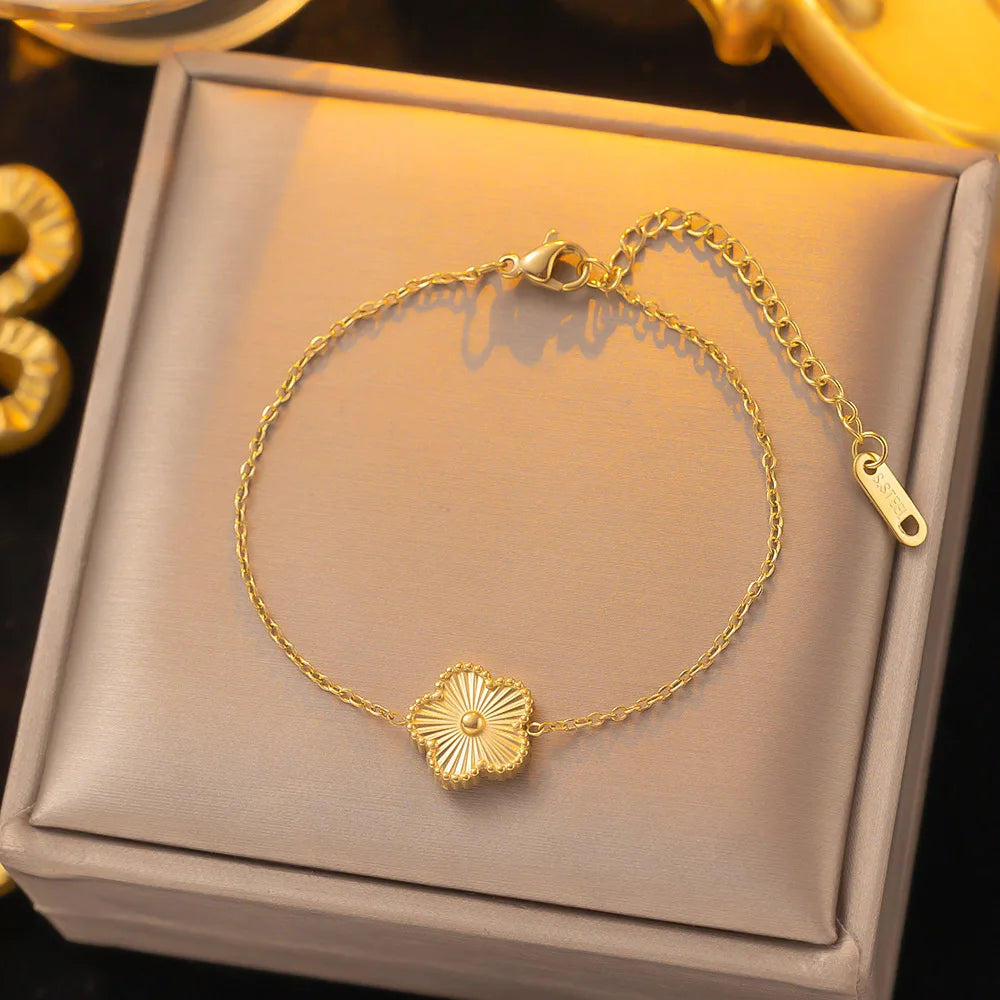 RAKOL 316 Stainless Steel Hot Selling Gold Plated Clover Charm Bracelet Luxury Five Leaf Flower Bracelets Jewelry For Women Gift